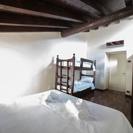Dimora Storica Vicolo Del Volto Apartment Iseo Exterior foto